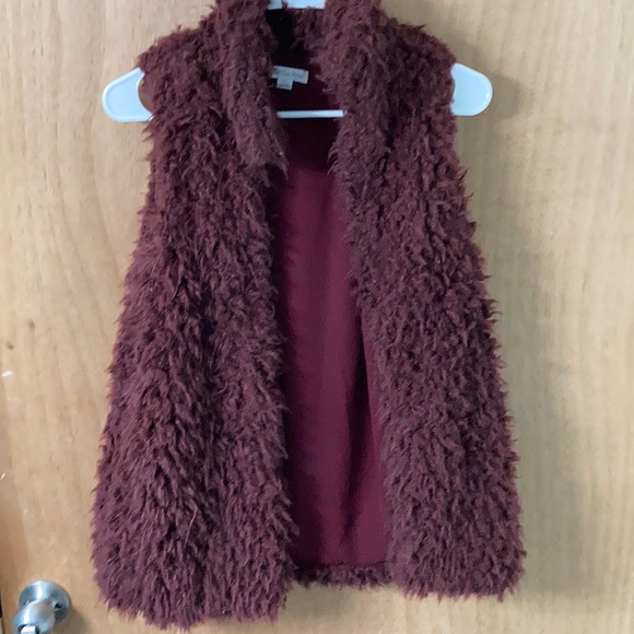 Fuzzy Vest - Picture 1 of 1